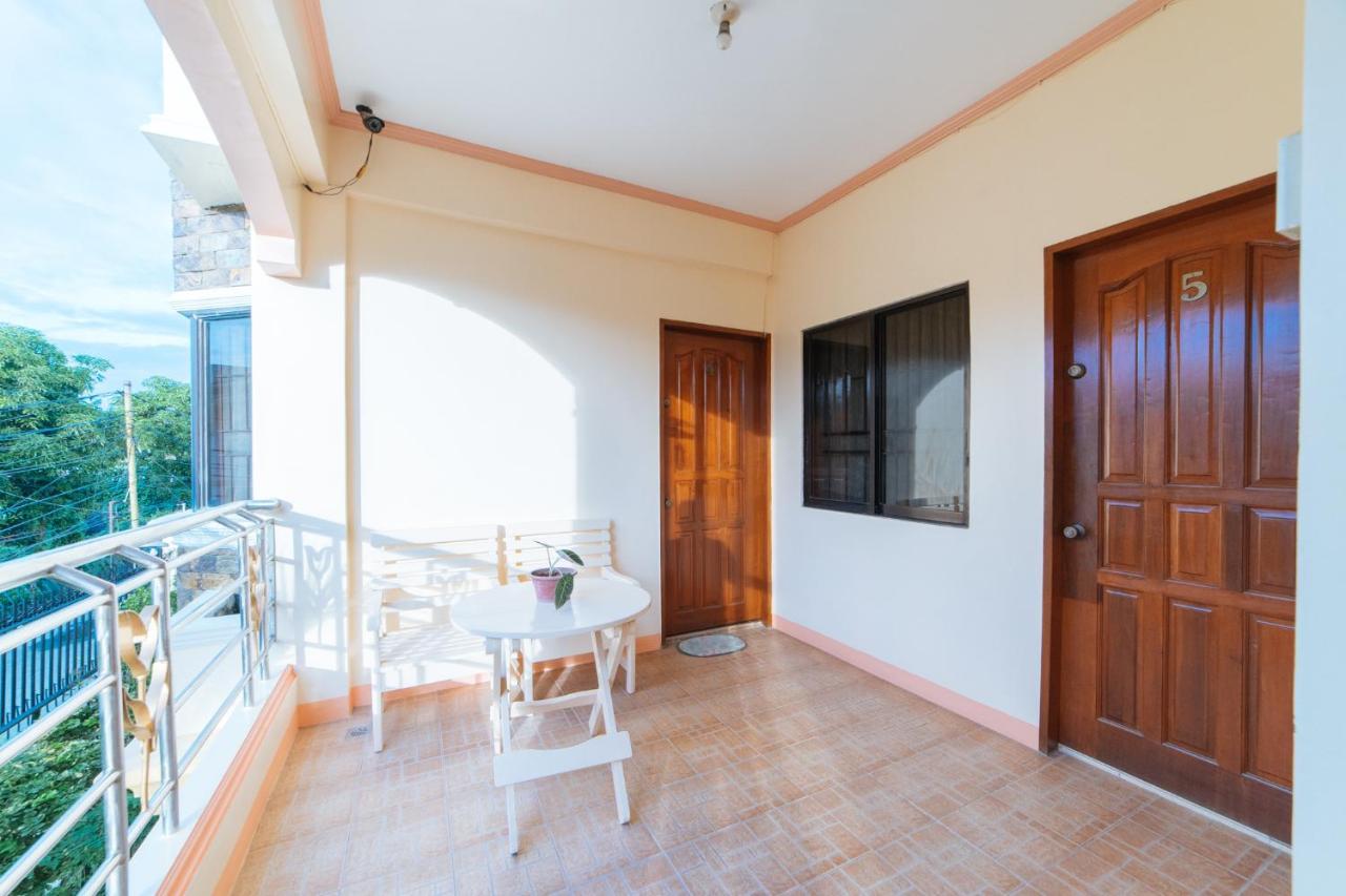 Reddoorz @ Q Abeto Street Mandurriao Ξενοδοχείο Iloilo City Εξωτερικό φωτογραφία