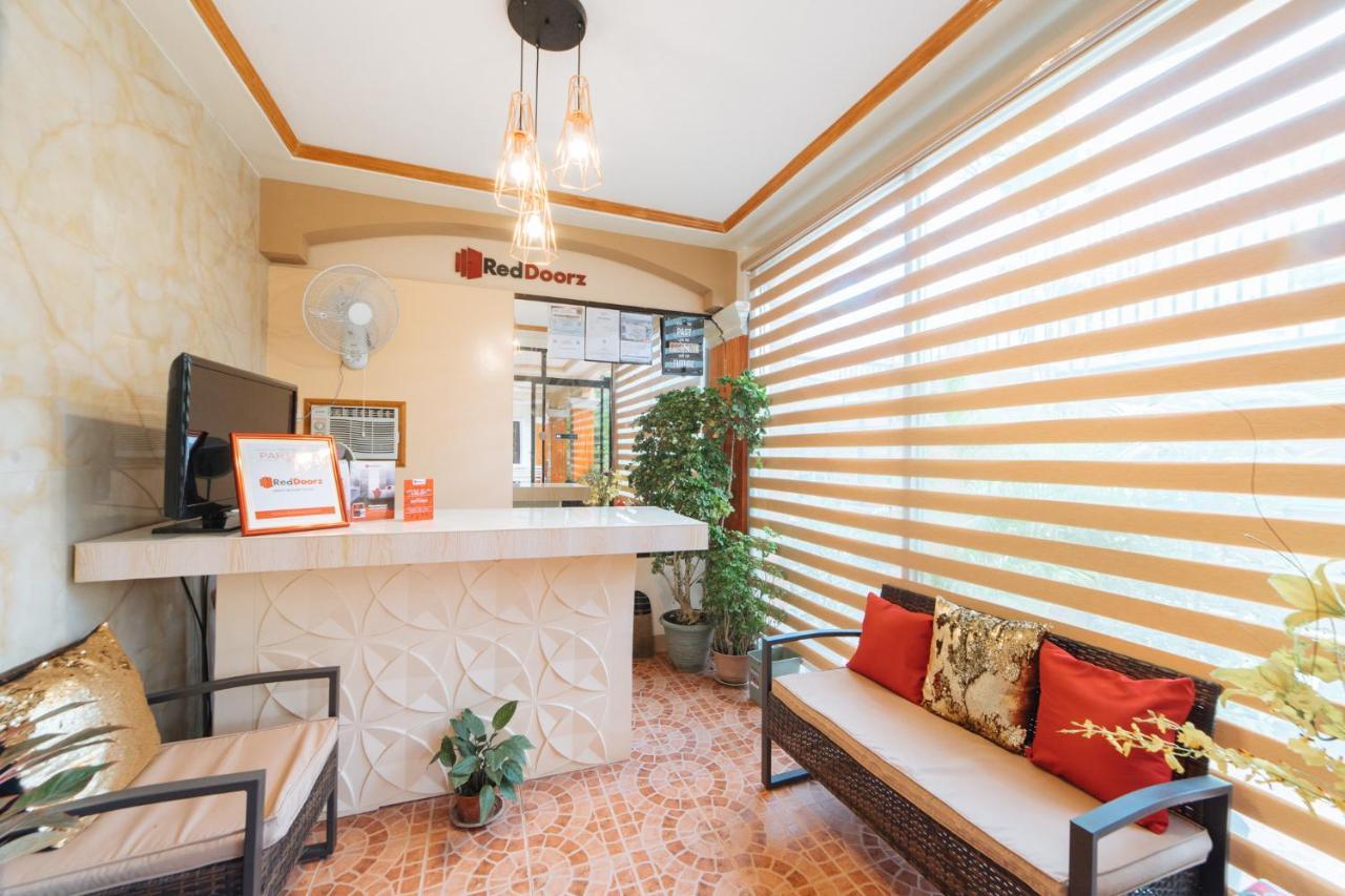 Reddoorz @ Q Abeto Street Mandurriao Ξενοδοχείο Iloilo City Εξωτερικό φωτογραφία